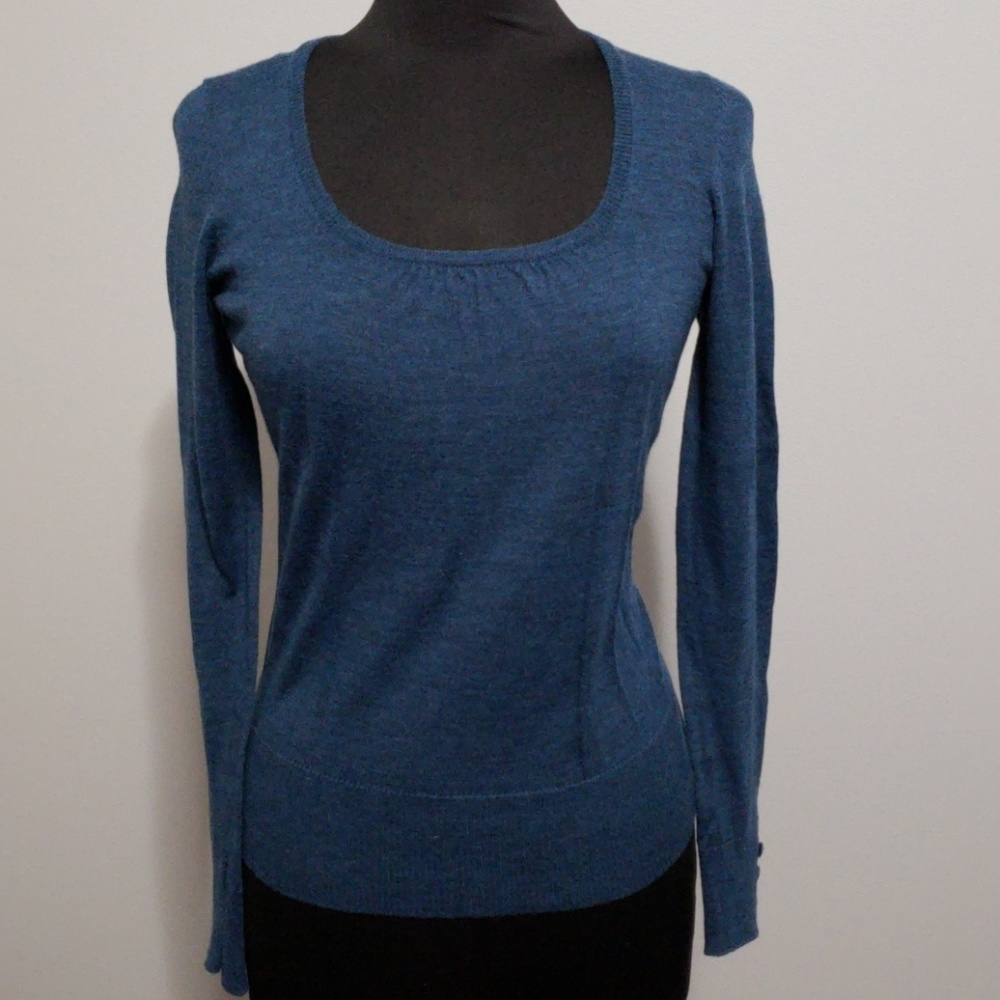 Like New Blue Merino Wool Crew Neck Sweater